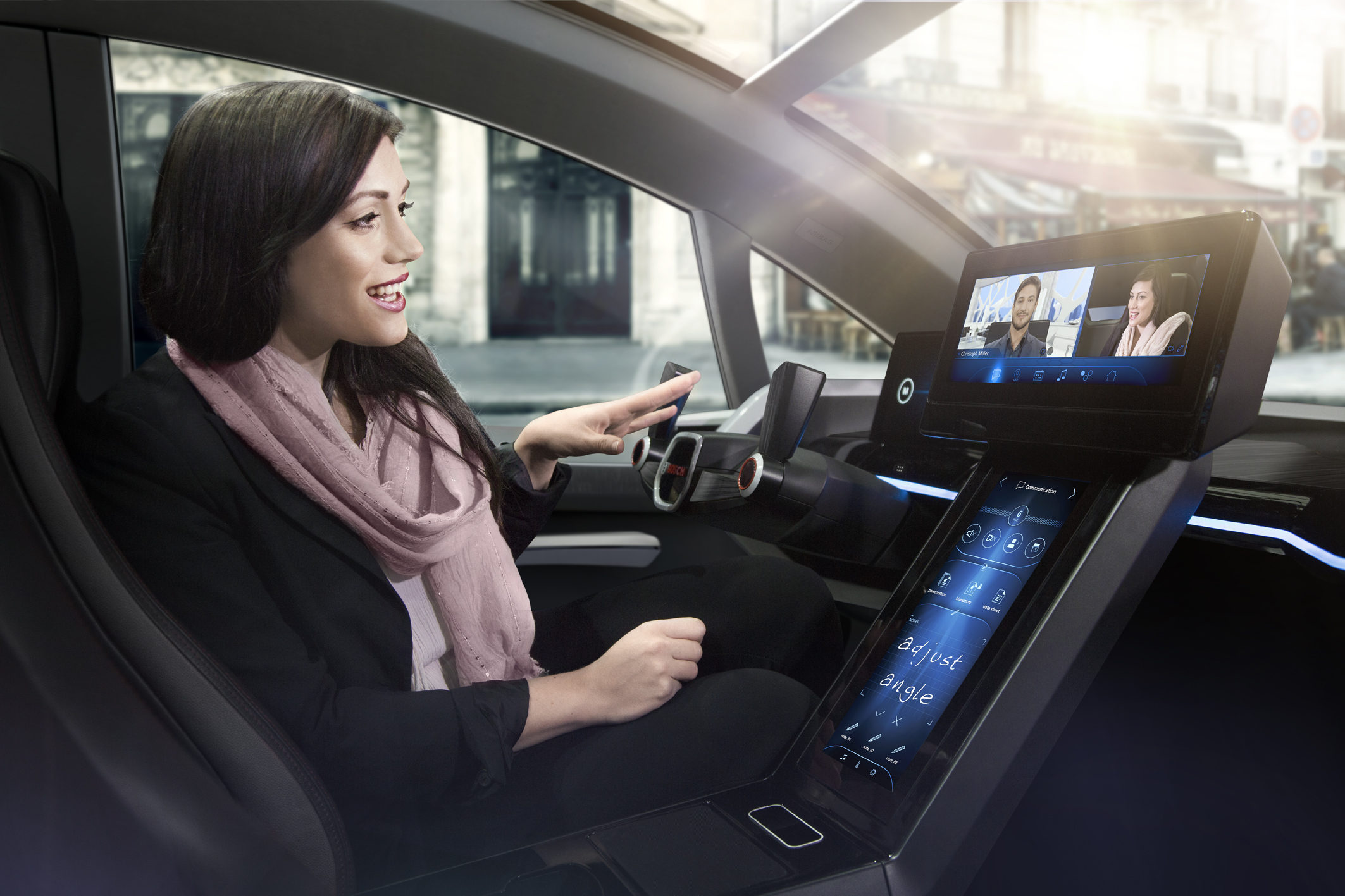 Human Machine Interface – the communication between car and driver