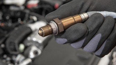 A key technology makes history: Bosch celebrates 50 years of the lambda sensor