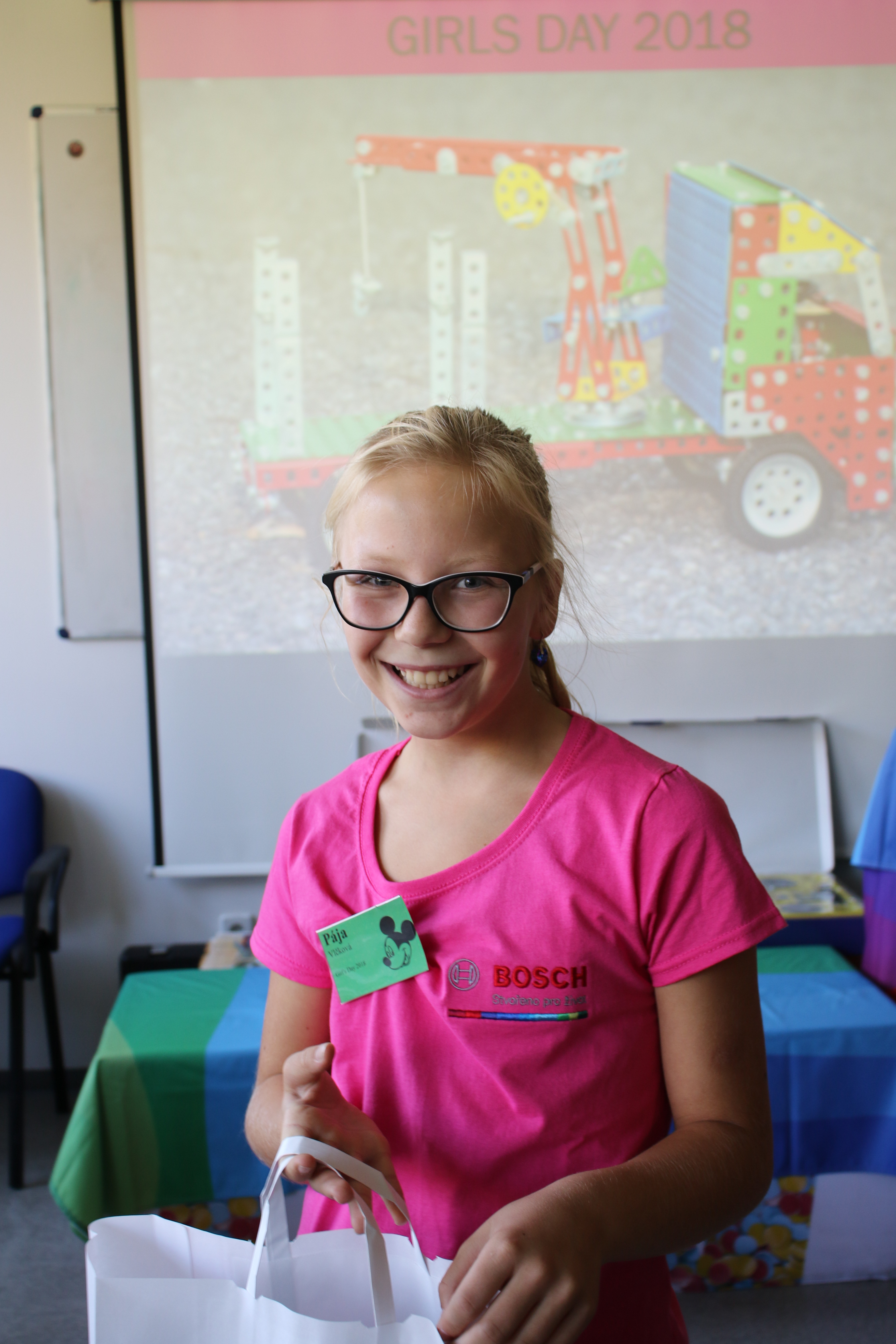 Vedle soutěže s technickou stavebnicí mohly dívky soutěžit i o titul „Technikgirl“:  letošní titul získala Pavla Vlčková.