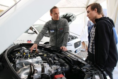 Bosch představil již pojedenácté studentům vysokých škol společnost, výrobu a mo ...