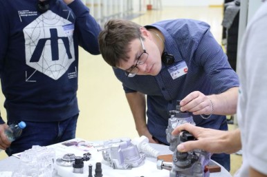 Záběry z akce High-Tech Day konané dne 20. října 2018.