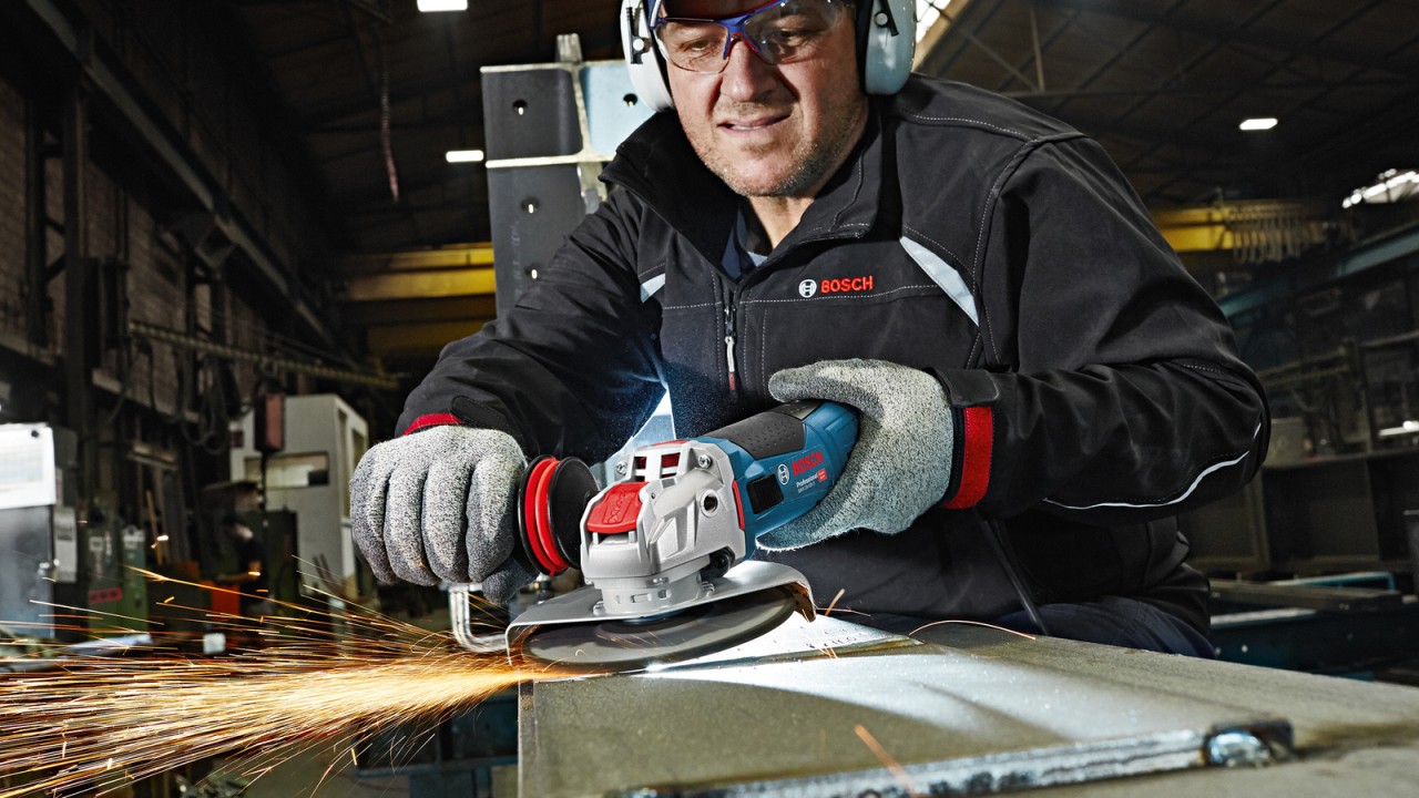 Systém pro nejsnadnější výměnu příslušenství pro úhlové brusky XLOCK