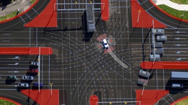 Jak automobily a infrastruktura spolupracují při automatizované jízdě ve městě