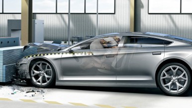 Průlomové řešení v oblasti bezpečnosti v automobilech: Před 40 lety přišla spole ...