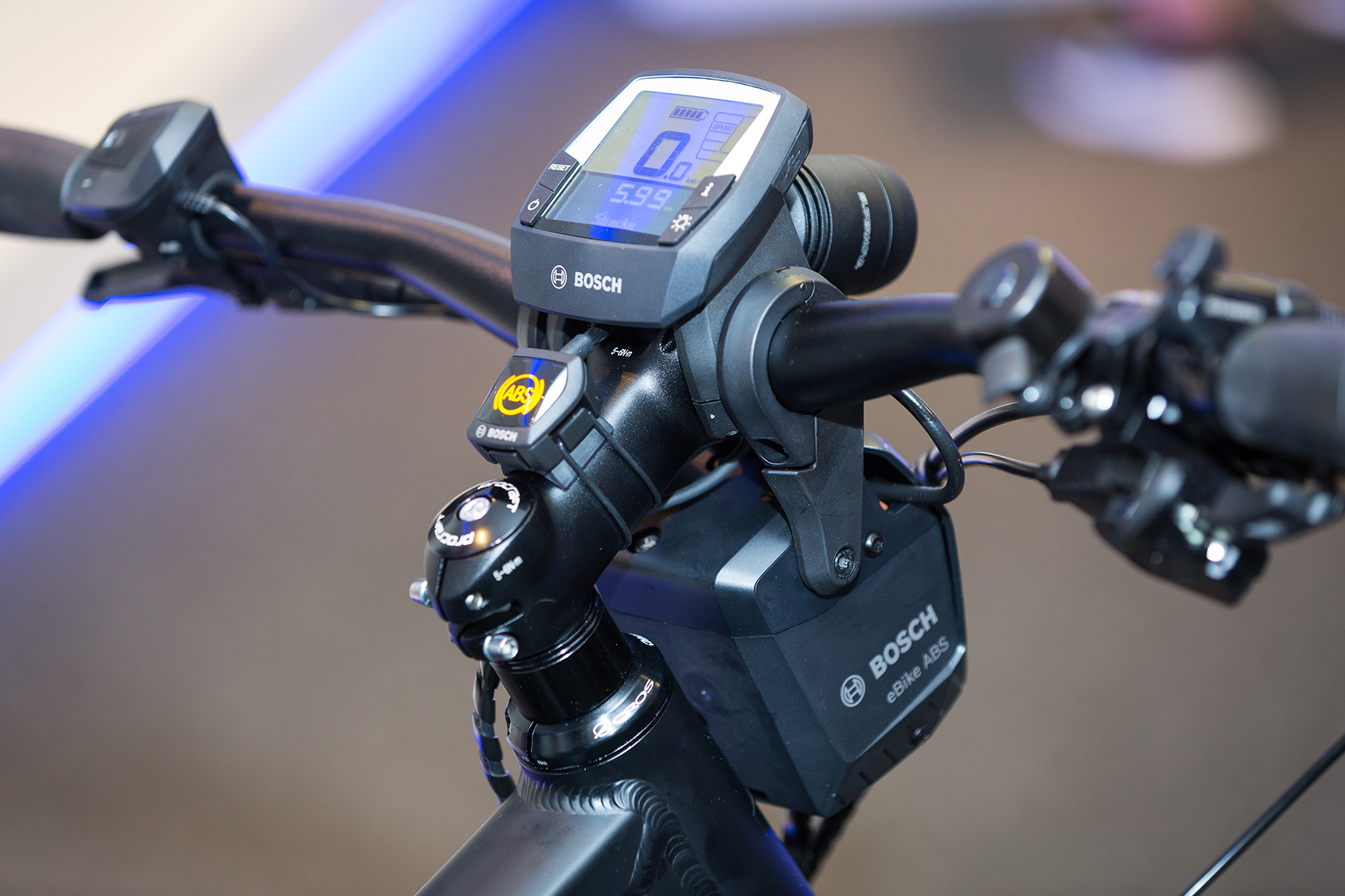 EICMA 2017: Bosch porta le moto nel futuro