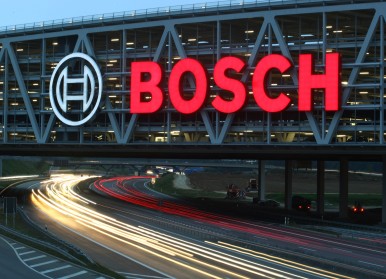 Conferenza Bosch ConnectedWorld 2015  - Il CEO di Bosch Denner: “Il mondo connes ...