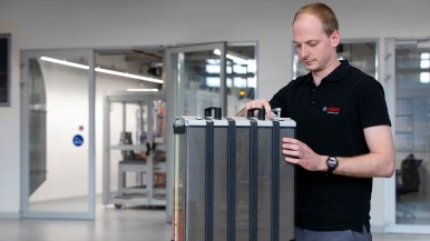 Bosch collaborerà alla produzione su vasta scala di celle a combustibile per aut ...