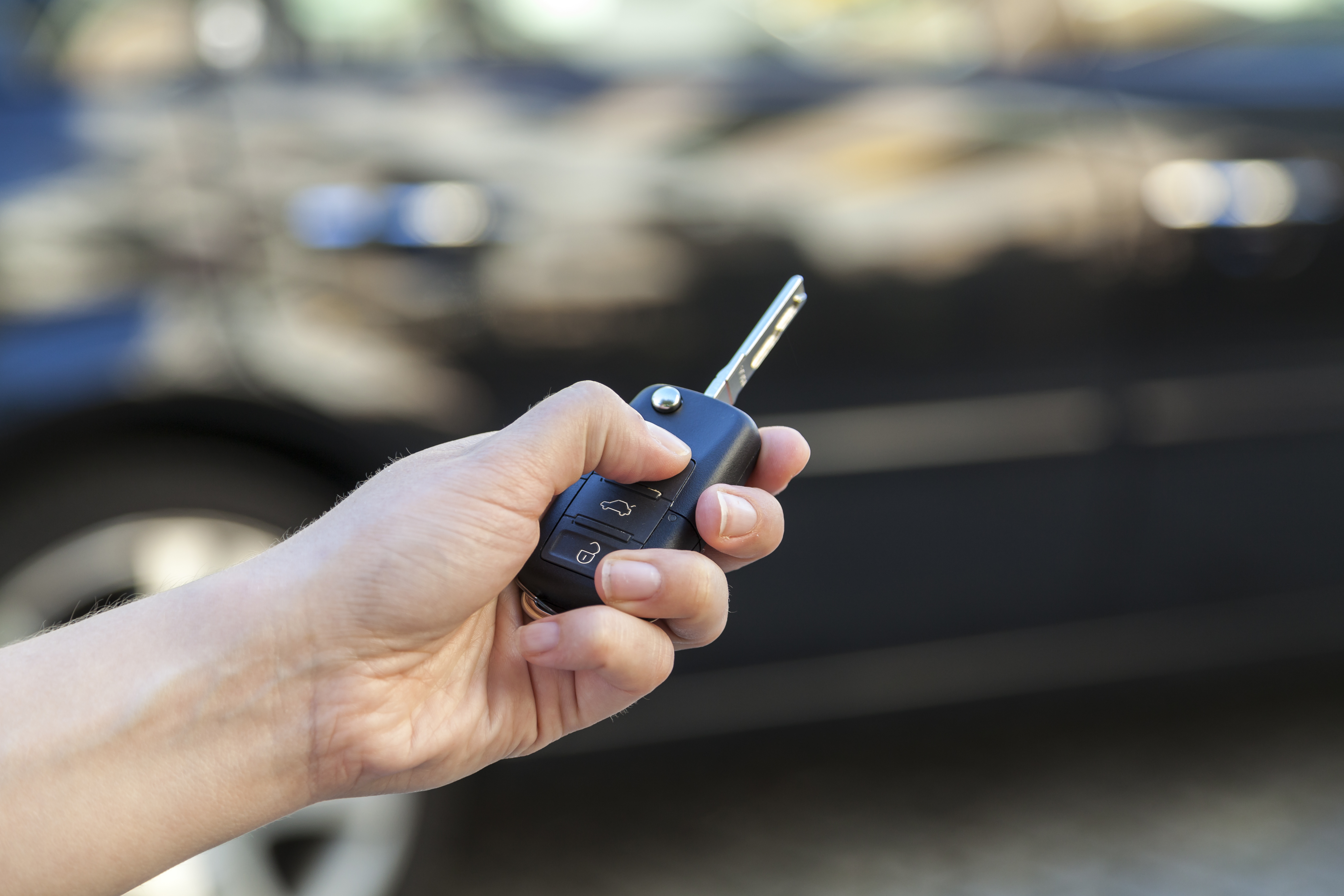 Sondaggio Bosch: per due terzi degli automobilisti tedeschi le chiavi dell'auto sono una seccatura