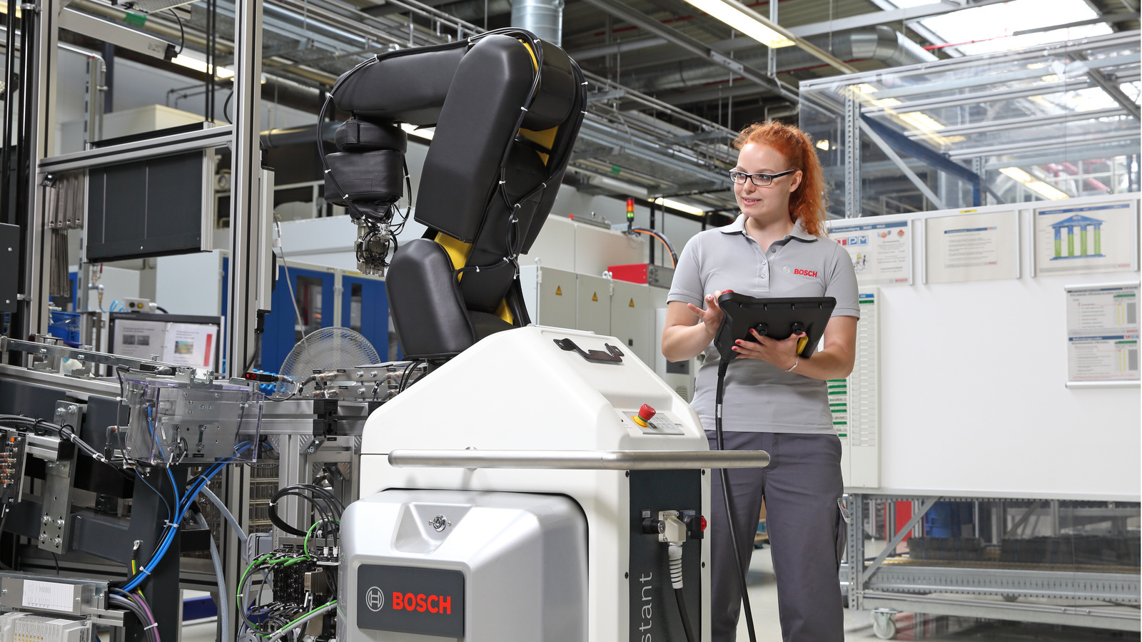 Bosch rende le fabbriche smart