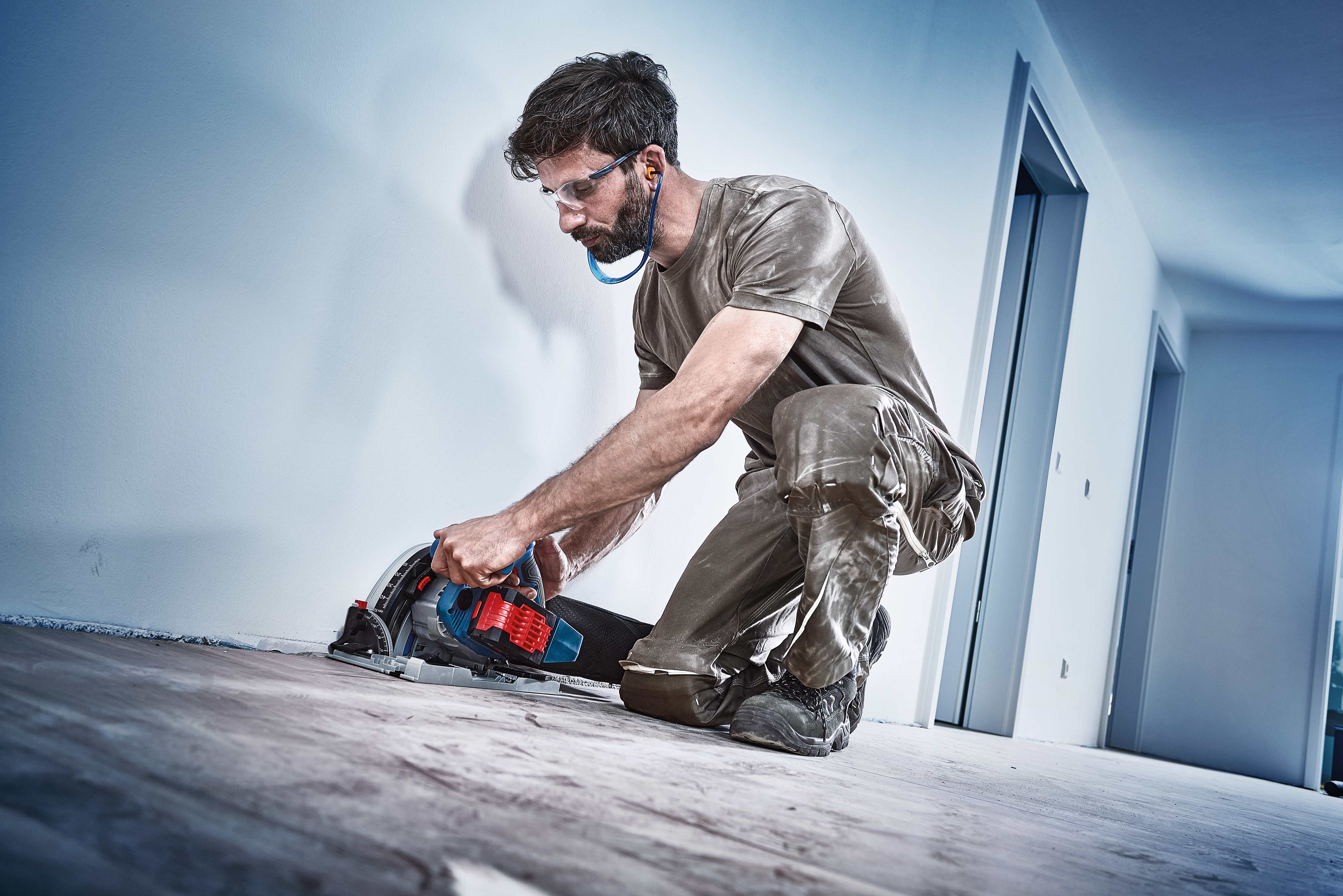 Lama Bosch Professional AIZ 32 BSPB Per Taglio Dal Pieno - Accessorio Multiuso Per Legno Duro, 50x32 Mm