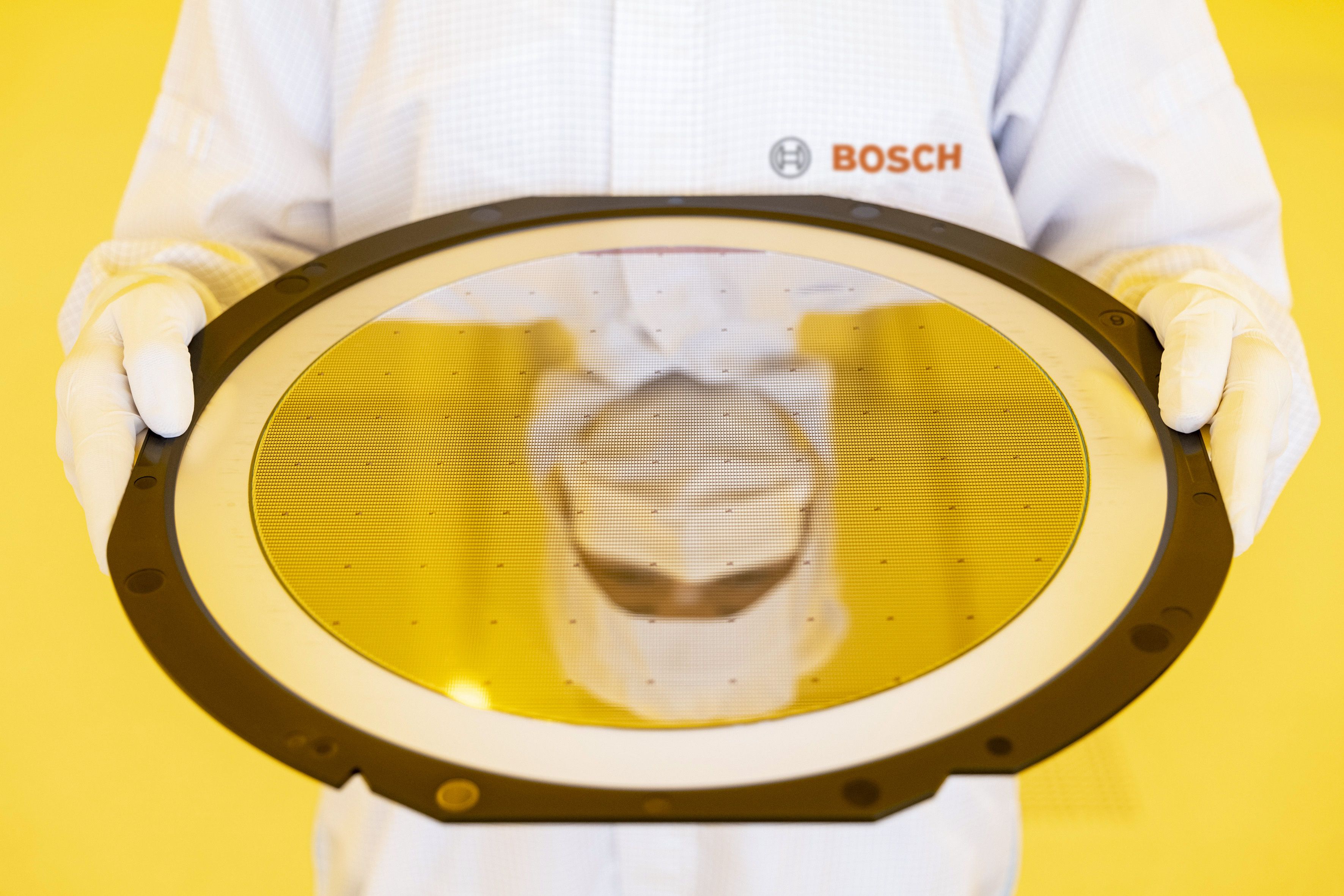 Bosch apre la fabbrica di wafer del futuro a Dresda 