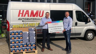 Hans Mulder, directeur HAMU Holding en Han Overweg, Account Manager Robert Bosch ...