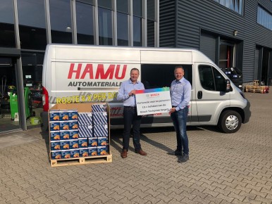 Hans Mulder, directeur HAMU Holding en Han Overweg, Account Manager Robert Bosch ...