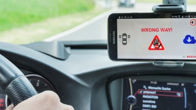 De verkeersapp Flitsmeister waarschuwt gebruikers voor spookrijders