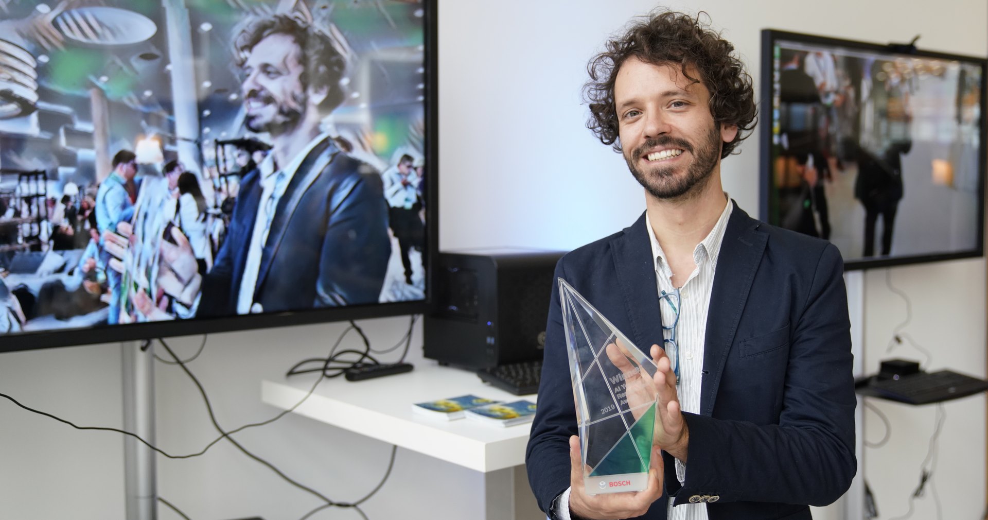 dr Gergely Neu, naukowiec pracujący w Hiszapni otrzymał nagrodę Bosch AI Young Researcher Award