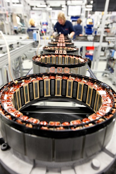 Bosch preia integral controlul asupra producătorului de motoare electrice EM-motive