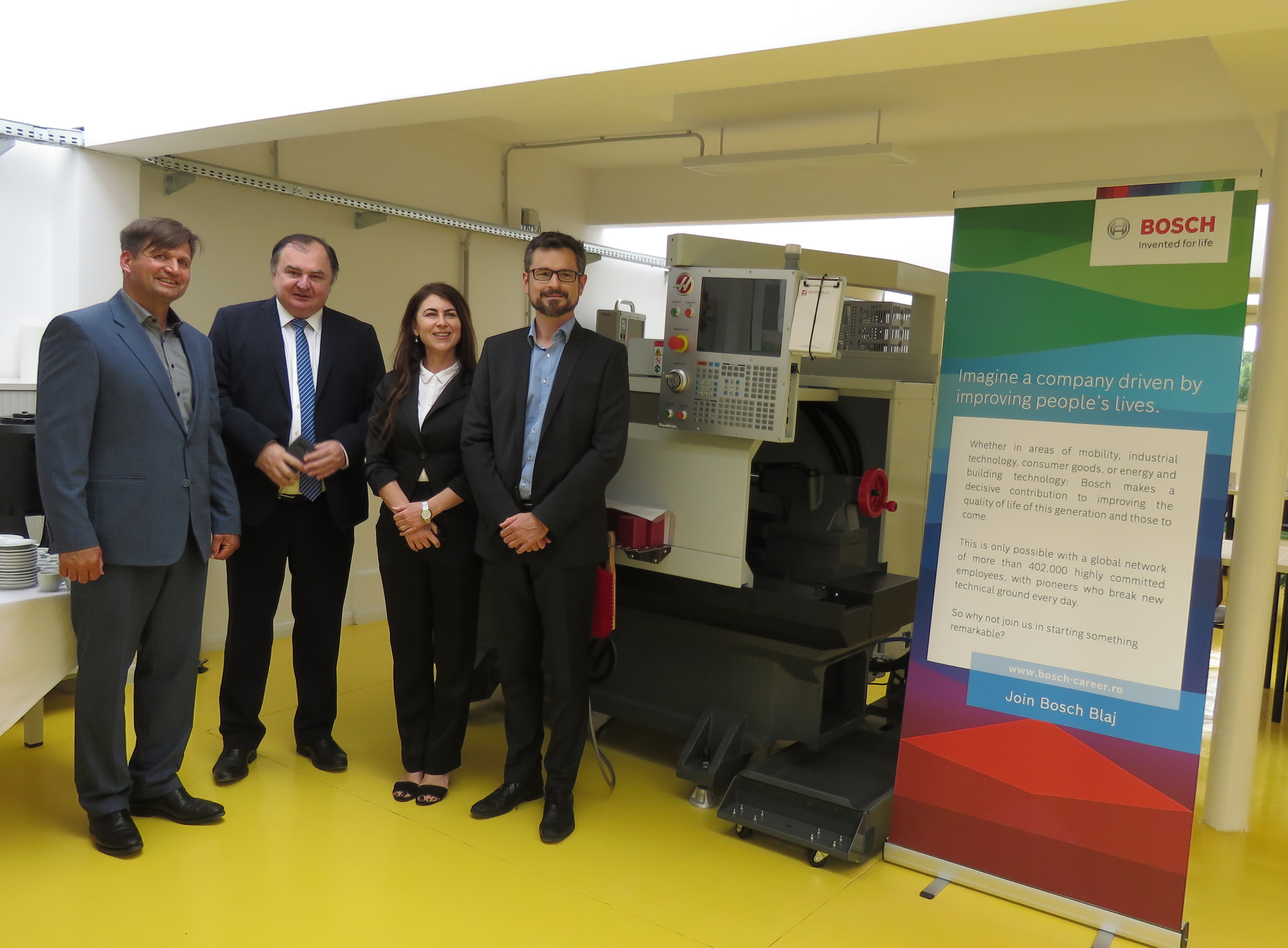 Fabrica Bosch din Blaj a echipat un laborator dedicat pregătirii tehnice a studenților