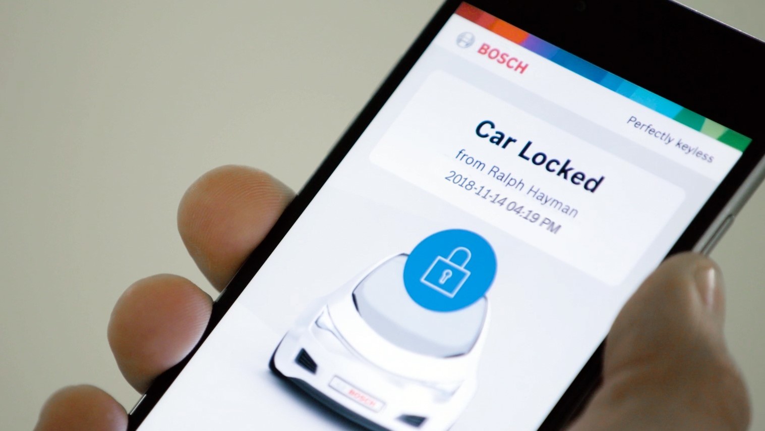 Sondaj Bosch: două treimi dintre șoferii din Germania consideră incomodă utilizarea cheilor auto