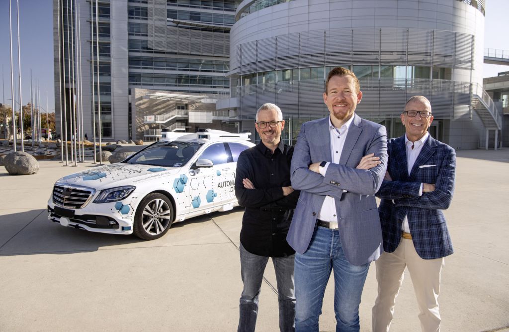 Bosch și Mercedes-Benz demarează proiectul pilot San José pentru serviciul automatizat de transport la cerere