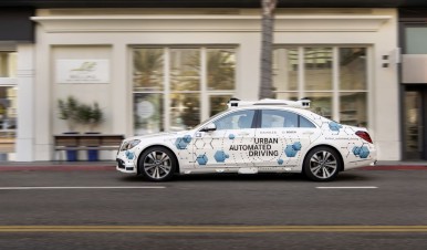 Bosch și Mercedes-Benz demarează proiectul pilot San José pentru serviciul autom ...