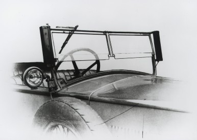 Bosch windscreen wiper and searchlight, 1926
