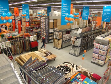 Clădirile Dedeman sunt echipate cu sisteme de securitate Bosch