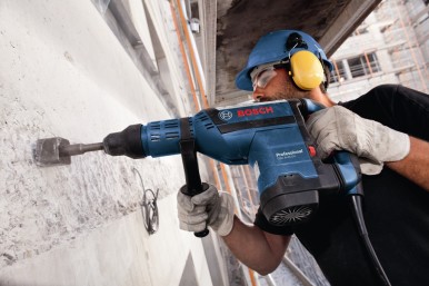 80 de ani de experienţă Bosch în domeniul producţiei şi comercializării ciocanel ...