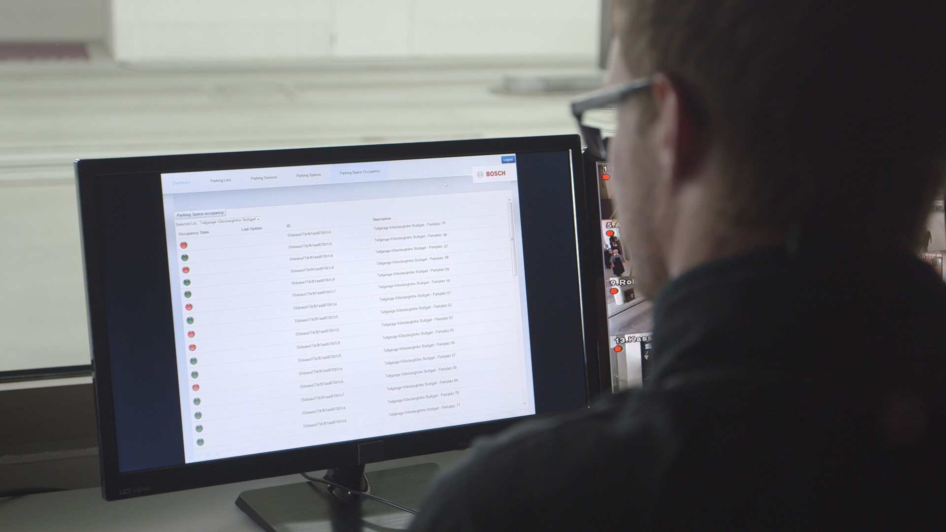 Bosch helps drivers find the perfect parking space