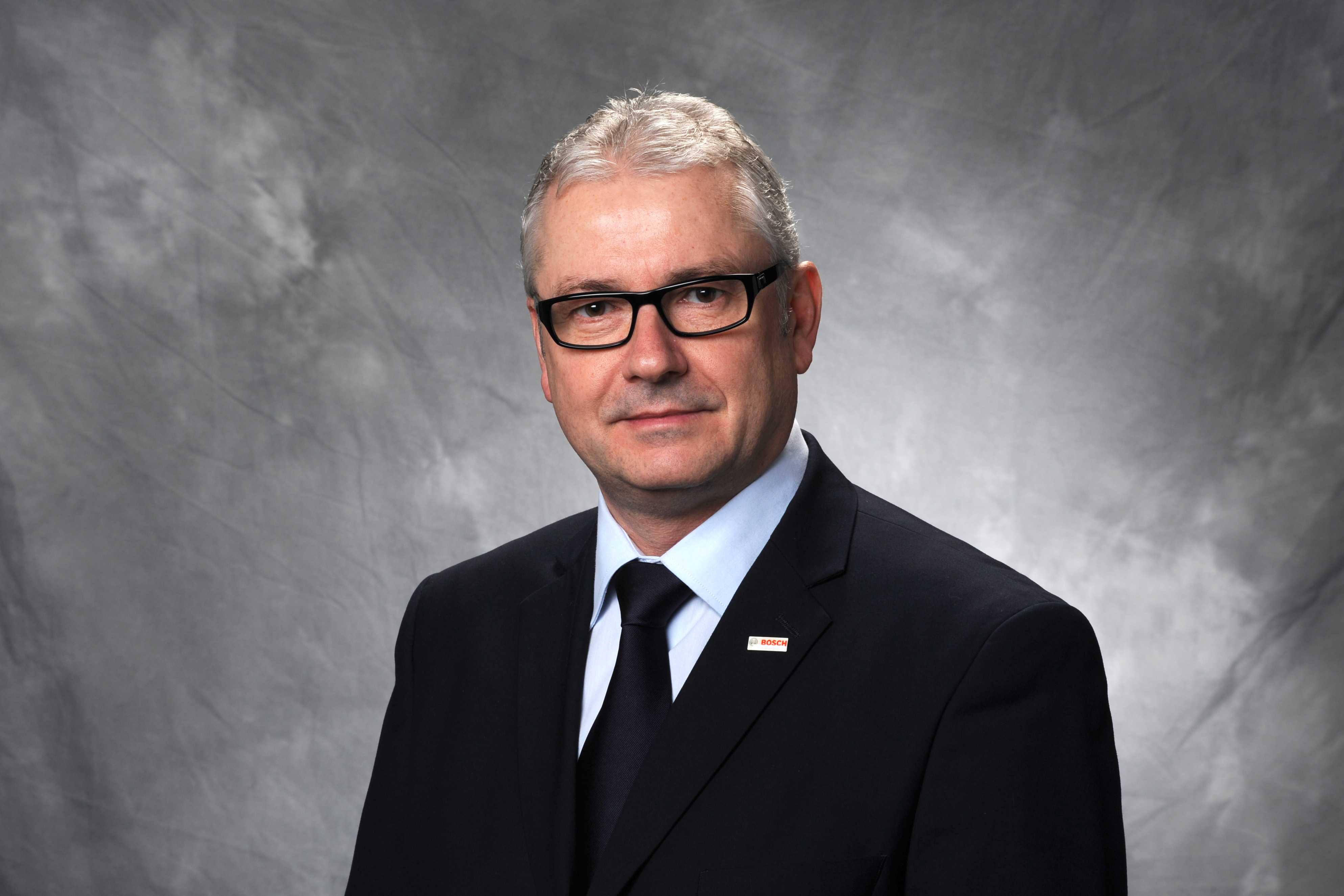 Bosch Names Juergen Peters Regional President of Car Multimedia, North America