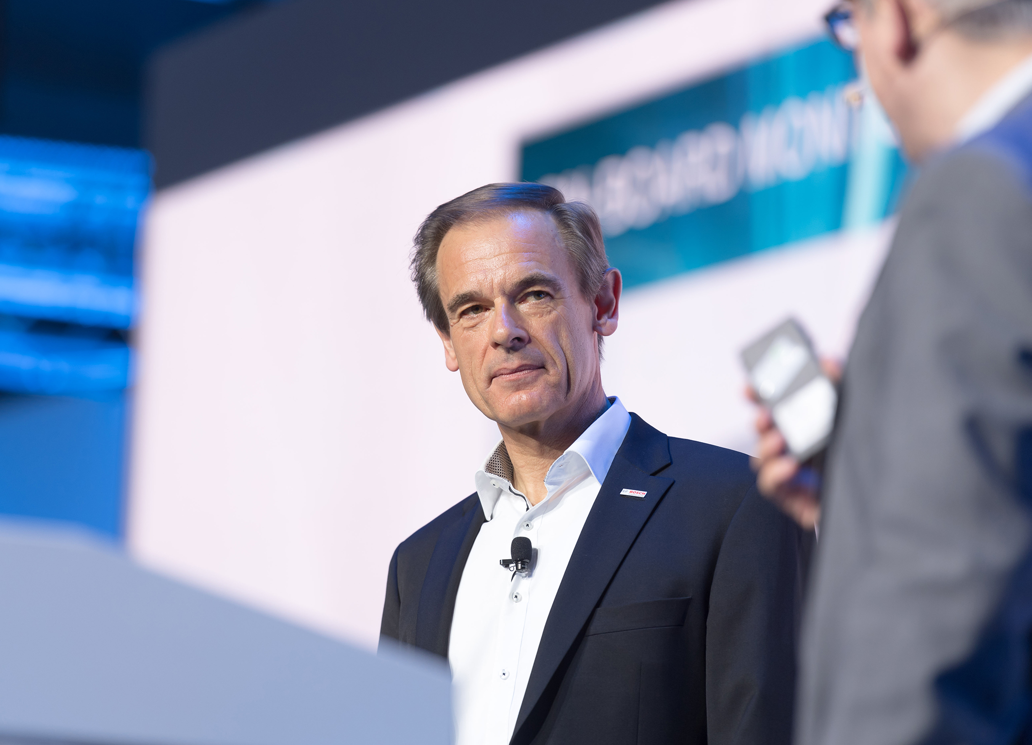 Taking the internet of things to the next level: Bosch-Chef Dr. Volkmar Denner bei der Keynote der Bosch Connected World 2017