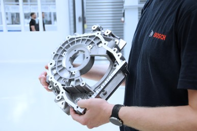Formula SAE Italy: Bosch presenta il servizio di Additive Manufacturing per l'au ...