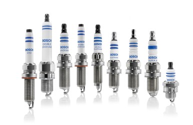 Nieuwe Bosch EVO-bougie, speciaal ontworpen voor turbobenzinemotoren met directe ...