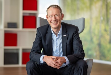 Dr Christian Fischer