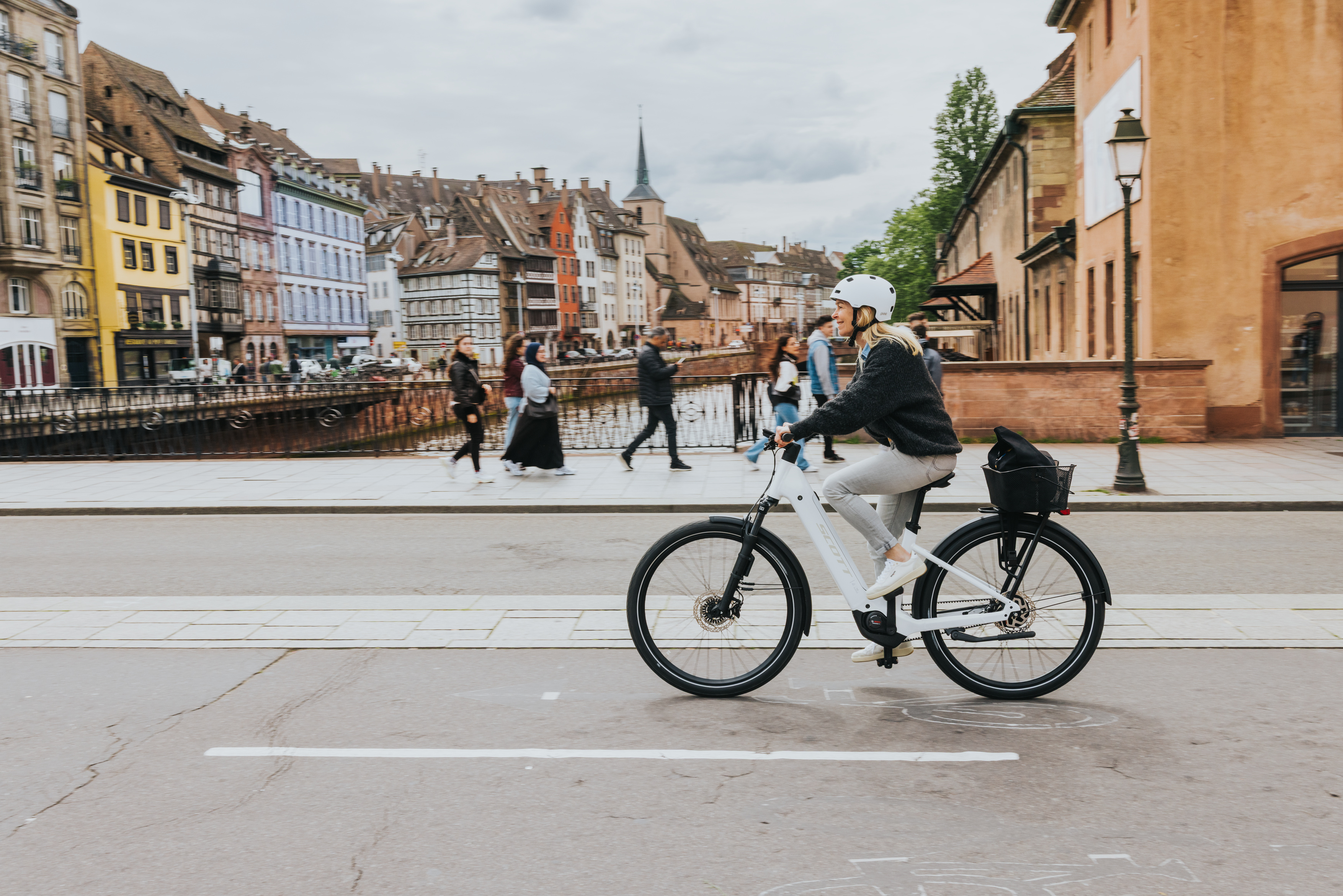 bosch-ebike_neuheiten_smartes_system_pressebild